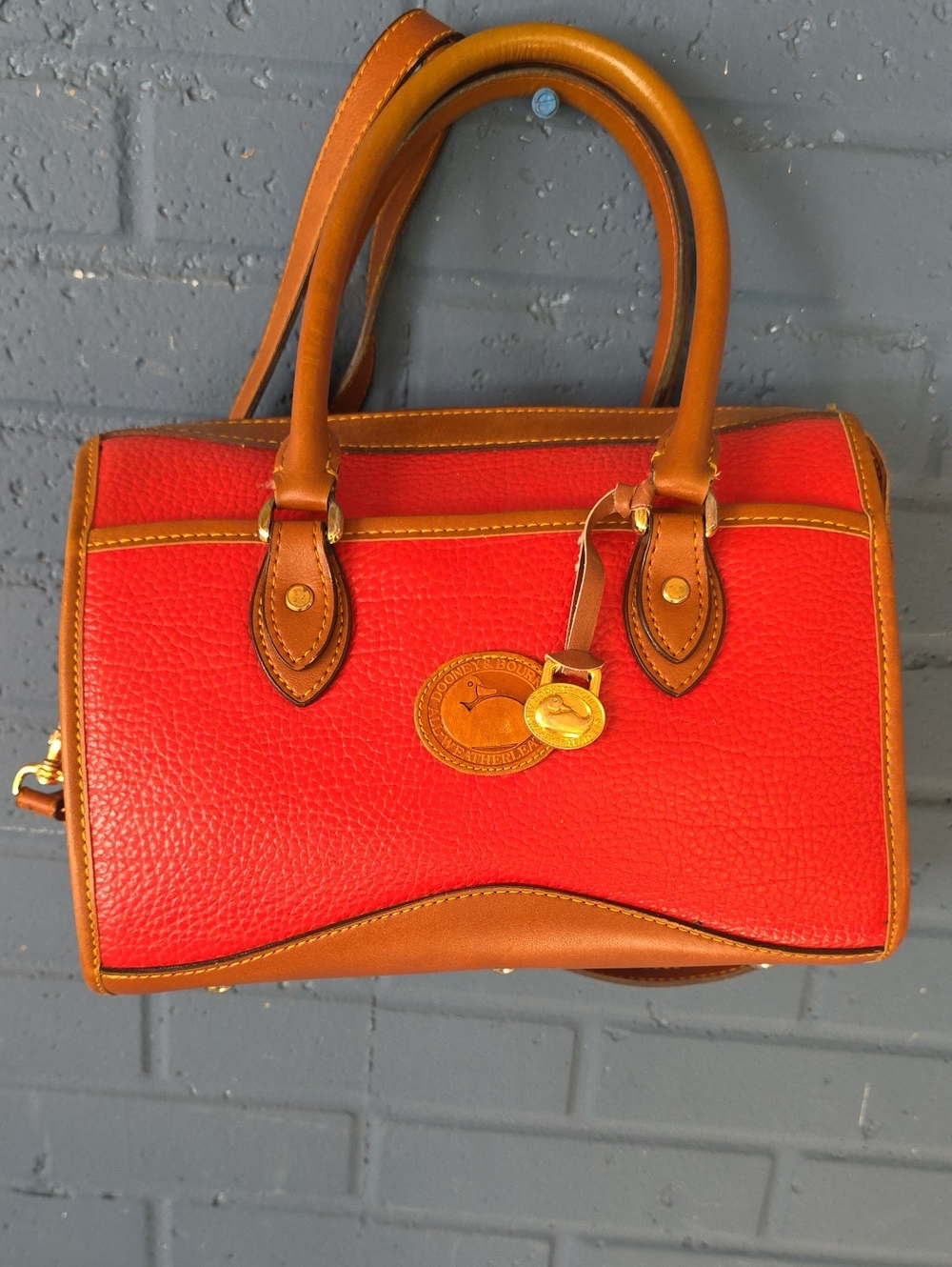 Dooney& Bourke Vintage Purse Med Size
